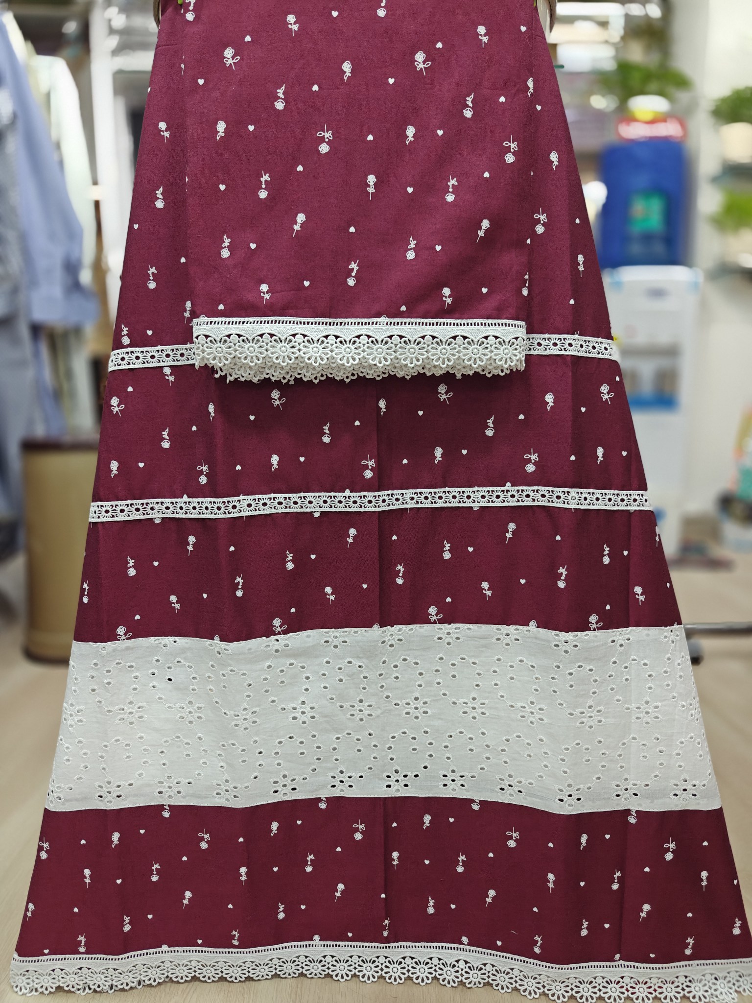   Maroon Printed Fabric Rida 